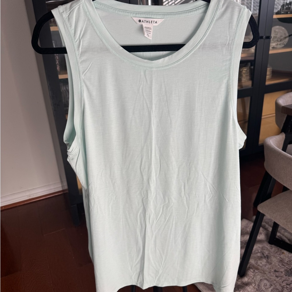 Athleta Women's Mint Green Tank Top
